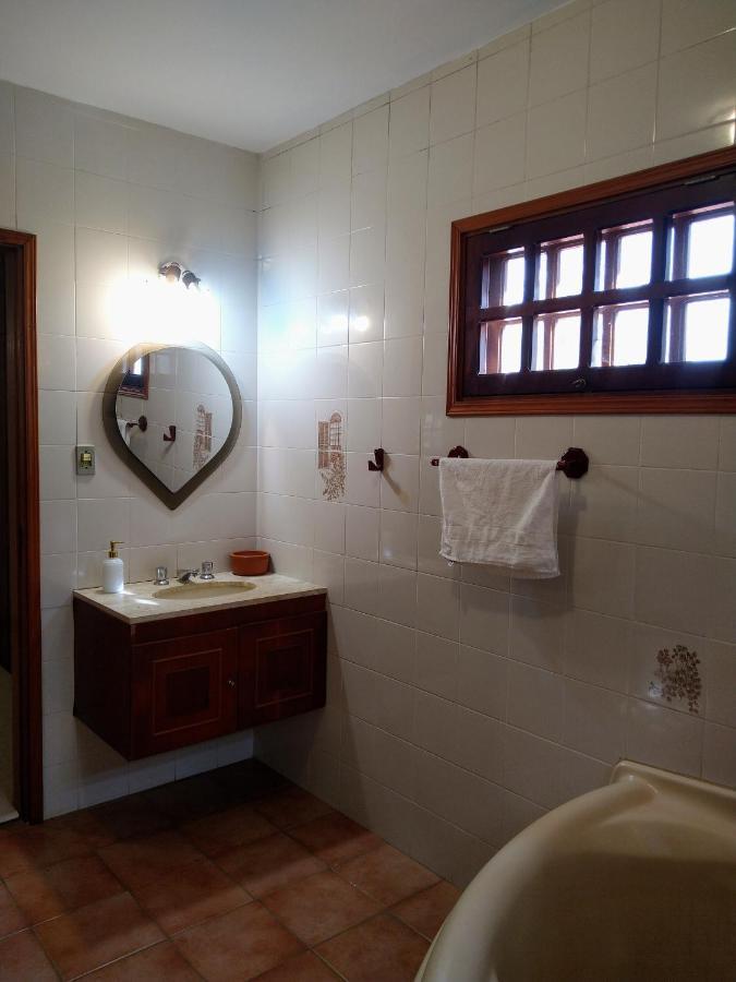 Casa Vista Lago Vitoria Regia Holambra Exterior foto